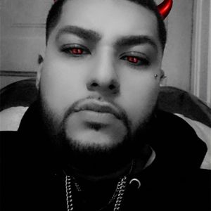 Meet your Posher, Javier